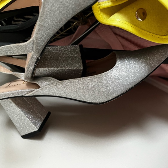 Annais Silver Glitter Pointed-Toe Ankle Strap Pumps - Picture 6 of 7